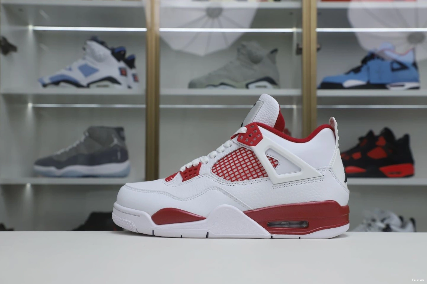 RETRO AIR JORDAN4 89 ALTERNATE 0101